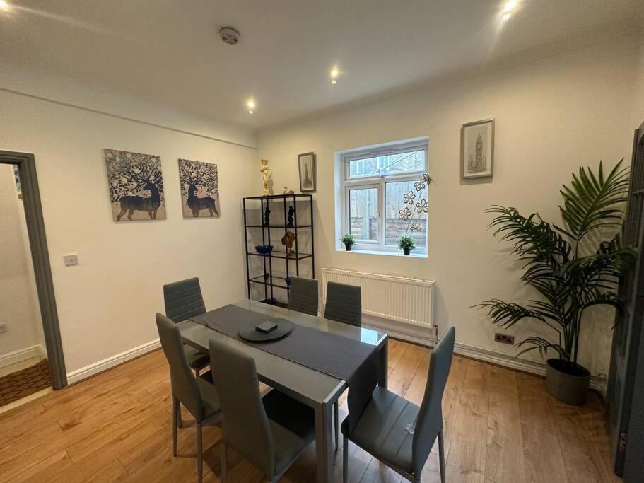 5 Bedroom House Se6 London Bagian luar foto