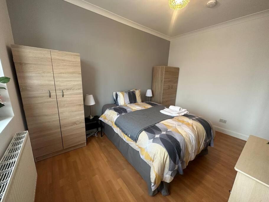 5 Bedroom House Se6 London Bagian luar foto